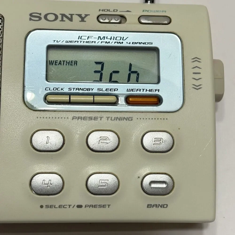 Sony Liv 4 Band Radio Model ICF-M410V TV Weather FM AM Digital Scanning (Works)